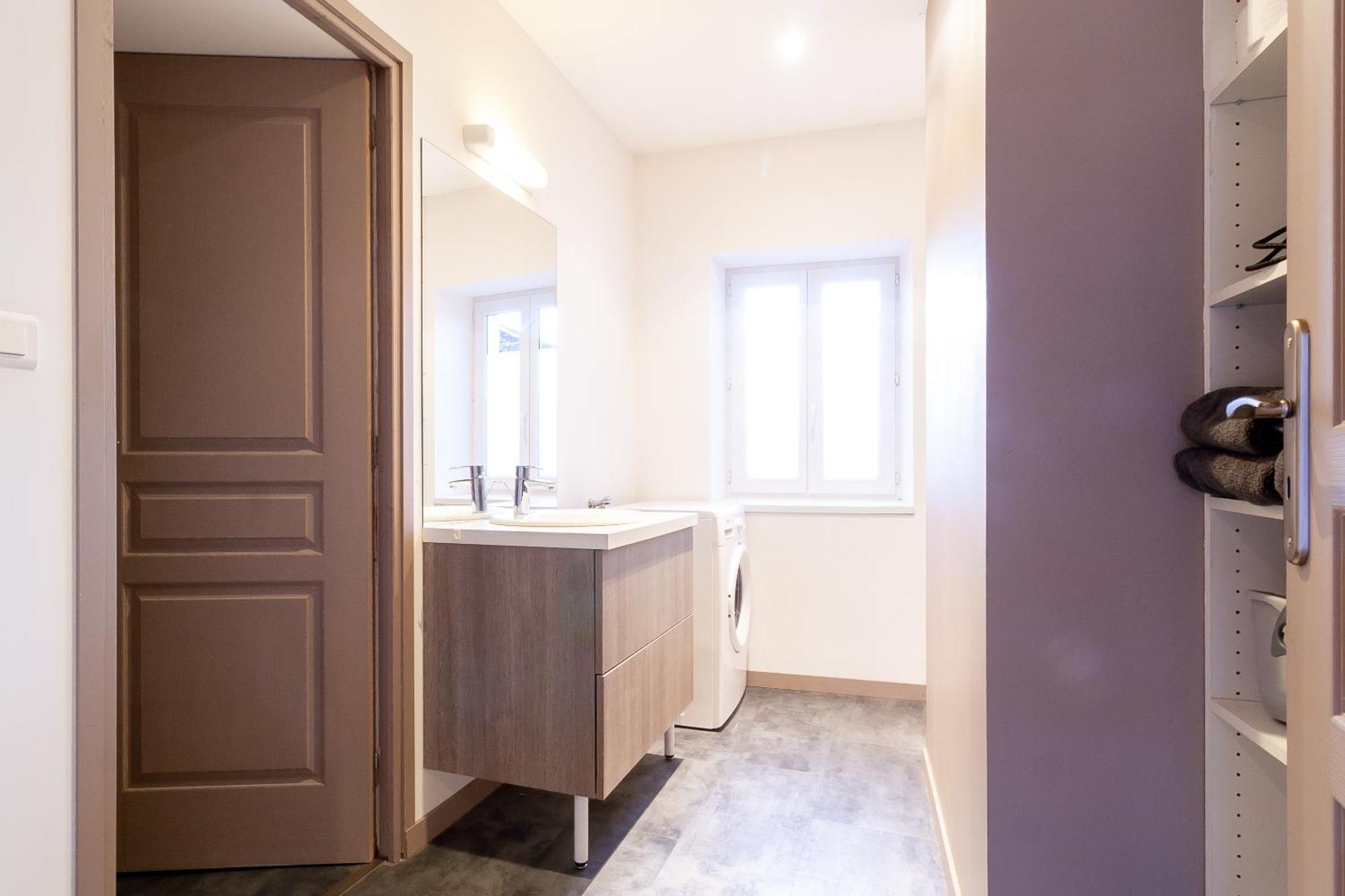 Le Grande Moderno Apartment Angouleme Ngoại thất bức ảnh